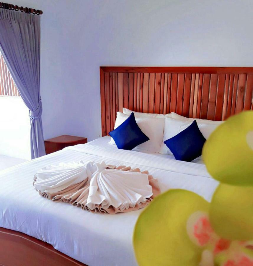 Billabong Hotel And Cafe Baan Tai Buitenkant foto
